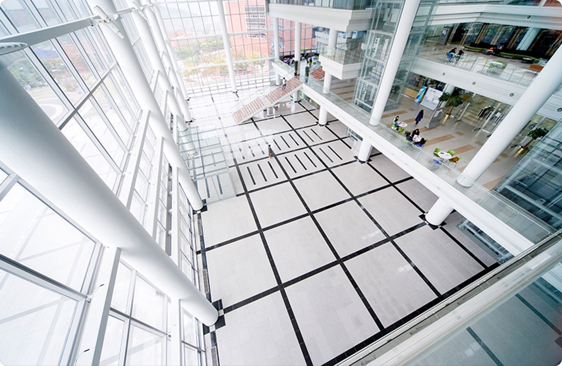 대학본부 겸학술정보관3.jpg 첨부 이미지