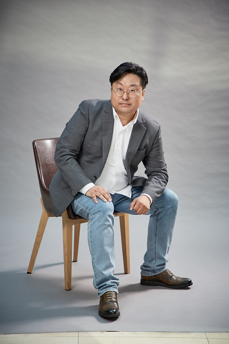 정윤기 사진